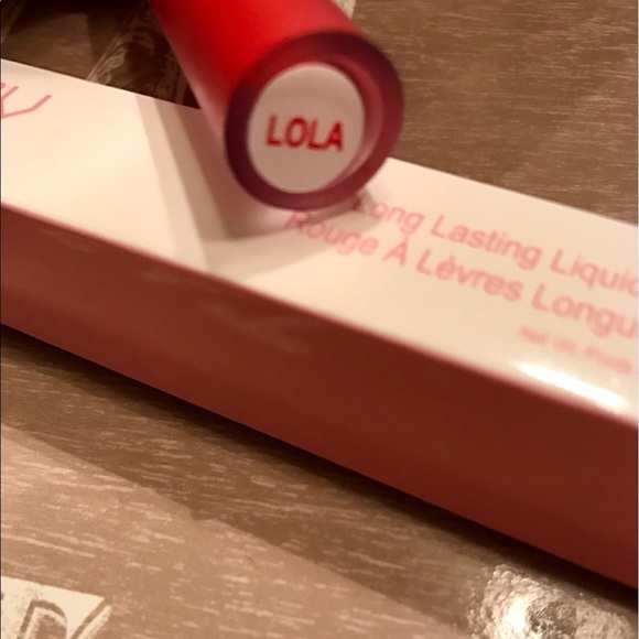 Laritzy Cosmetics Long Lasting Lipgloss - Picture 6 of 7